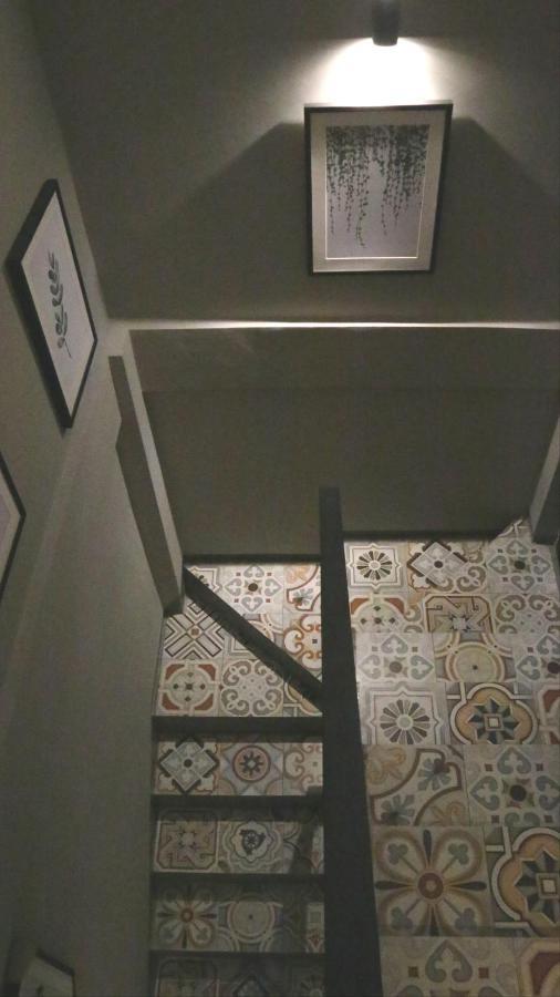 Sabi Guest House - Strategic Family -Married Couples Only- Hostel In Prawirotaman Yogyakarta Exterior foto