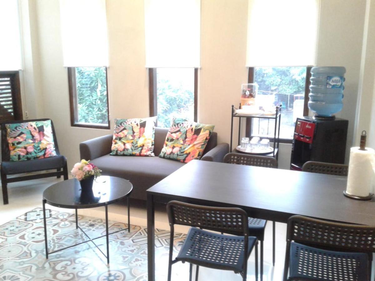 Sabi Guest House - Strategic Family -Married Couples Only- Hostel In Prawirotaman Yogyakarta Exterior foto