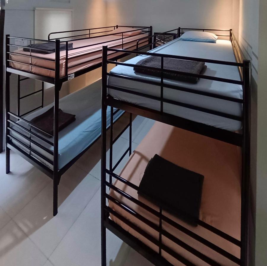 Sabi Guest House - Strategic Family -Married Couples Only- Hostel In Prawirotaman Yogyakarta Exterior foto